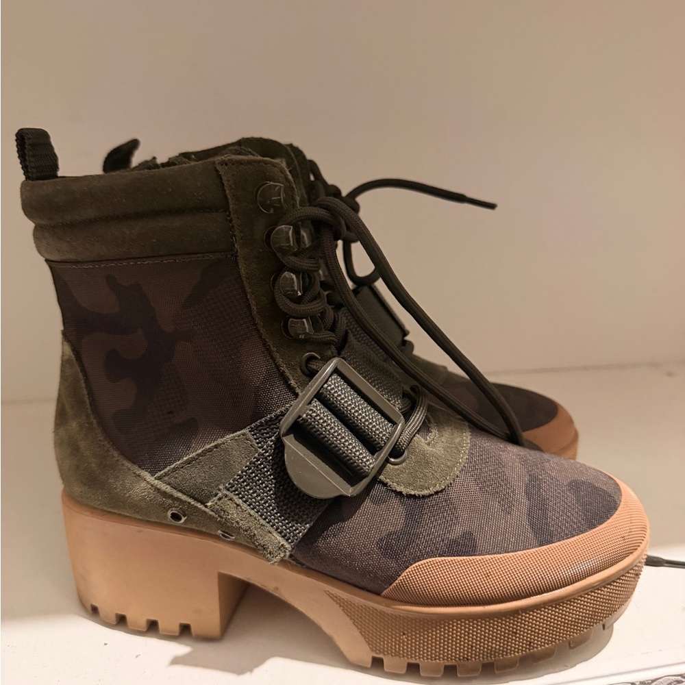 Steve Madden Olive Camo Lace-Up Platform Combat Boot